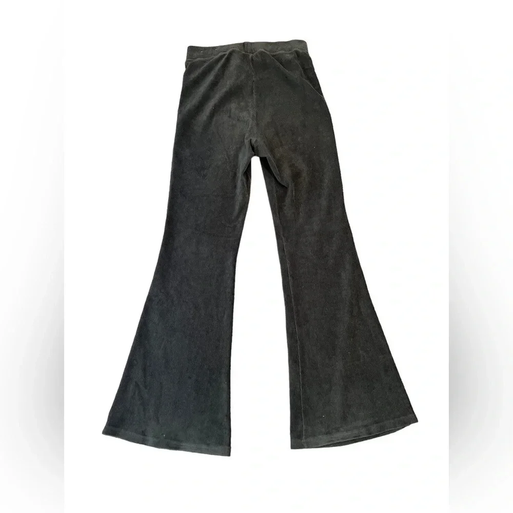 American eagle
Ahh-Mazingly soft
Flare leggings
Olive green
Size lg - Picture 3 of 6
